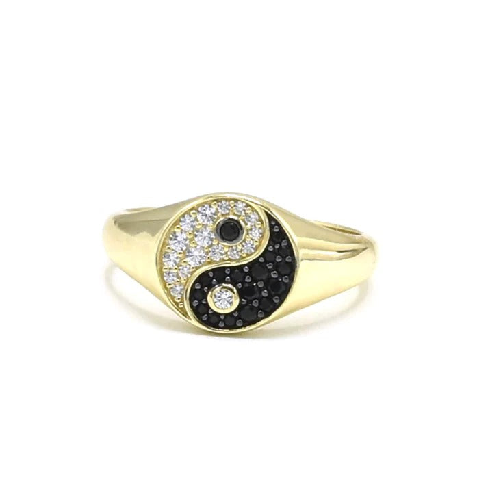 Anillo ying yang dorado